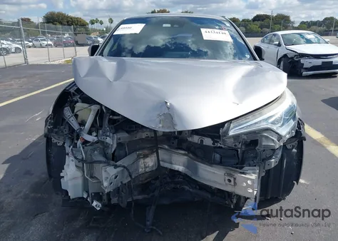 2018 Toyota C-Hr Xle z USA, uszkodzony, nr VIN NMTKHMBX4JR051176